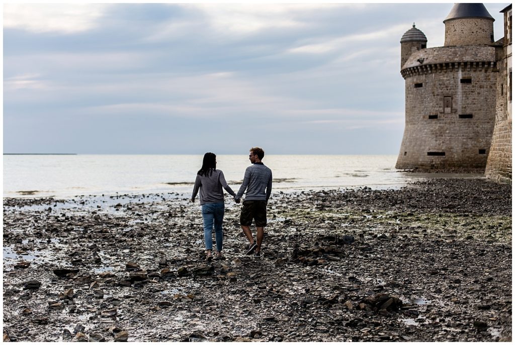 couple dans la baie du mont saint michel