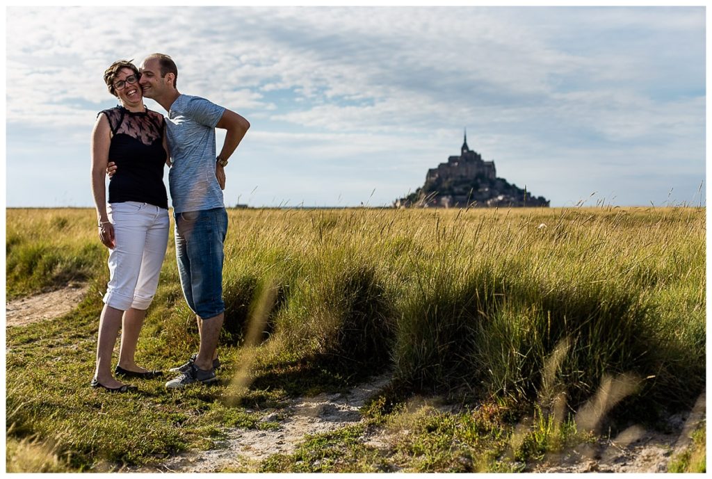 mont saint michel, demande en mariage surprise, seance photo famille, audrey guyon, photographe interprete, photographe emotions, family shoot, family photographer, photographe famille manche, photographe normandie, photographe lifestyle, demande en mariage, proposal