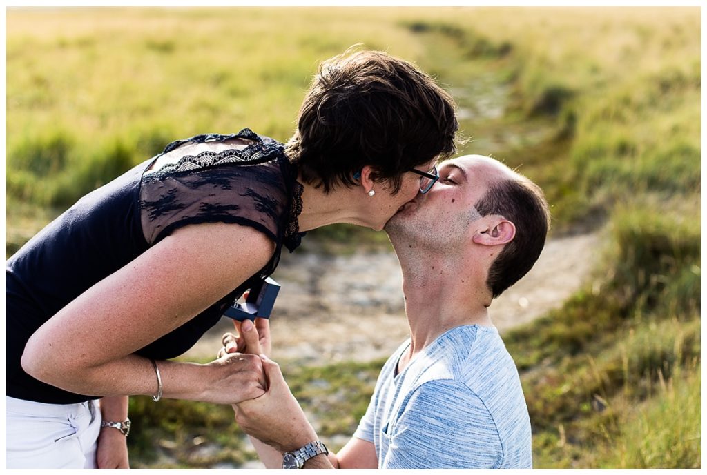 mont saint michel, demande en mariage surprise, seance photo famille, audrey guyon, photographe interprete, photographe emotions, family shoot, family photographer, photographe famille manche, photographe normandie, photographe lifestyle, demande en mariage, proposal