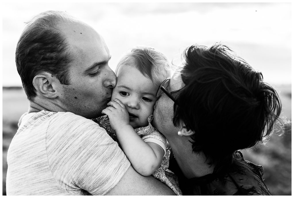 mont saint michel, demande en mariage surprise, seance photo famille, audrey guyon, photographe interprete, photographe emotions, family shoot, family photographer, photographe famille manche, photographe normandie, photographe lifestyle, demande en mariage, proposal