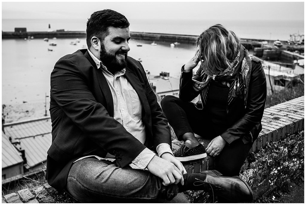 seance engagement, seance photo couple, audrey guyon, photographe interprete, photographe mariage normandie, granville, photographe emotions, photos de couple granville, complicite, amour, french wedding photographer