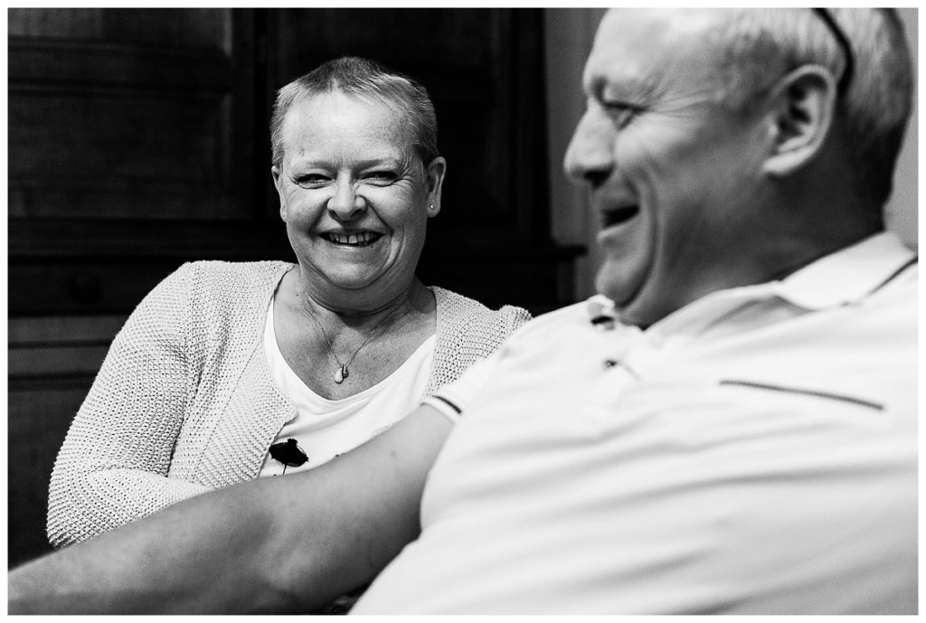 seance famille sous la pluie, photographe famille manche, photographe famille normandie, audrey guyon, photographe emotions, family photographer, photographe interprete, photos de famille, souvenir en famille, photographe lifestyle