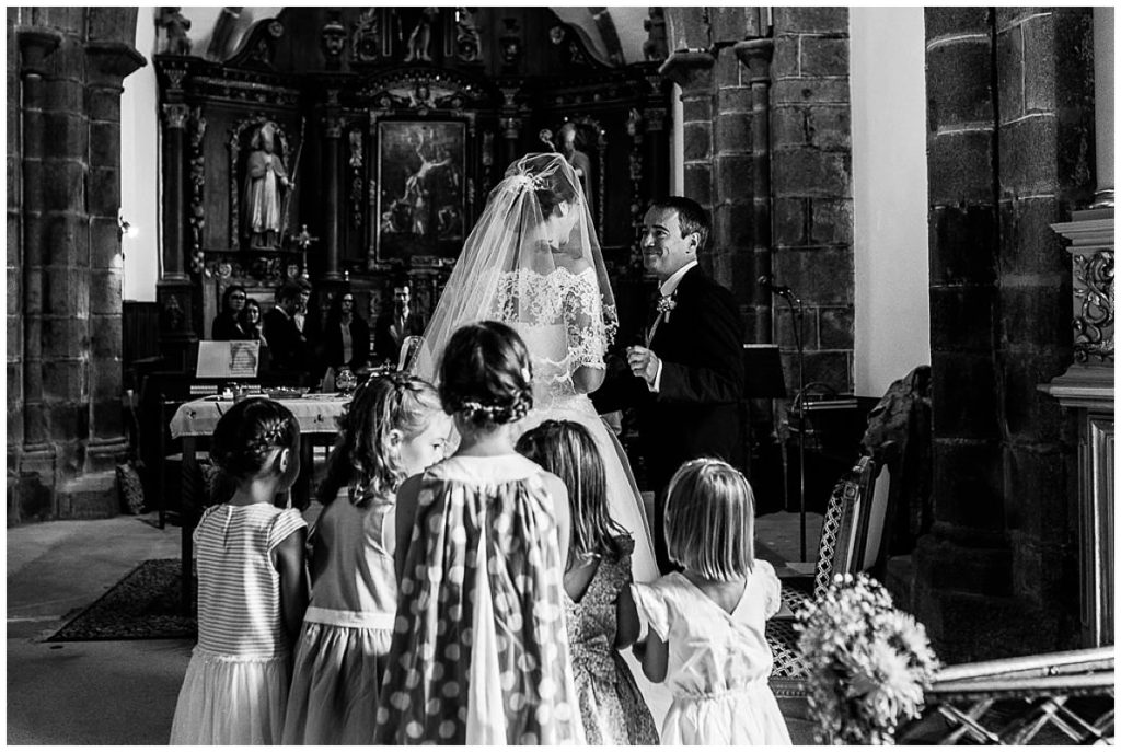 entrée de la mariée dans l'église