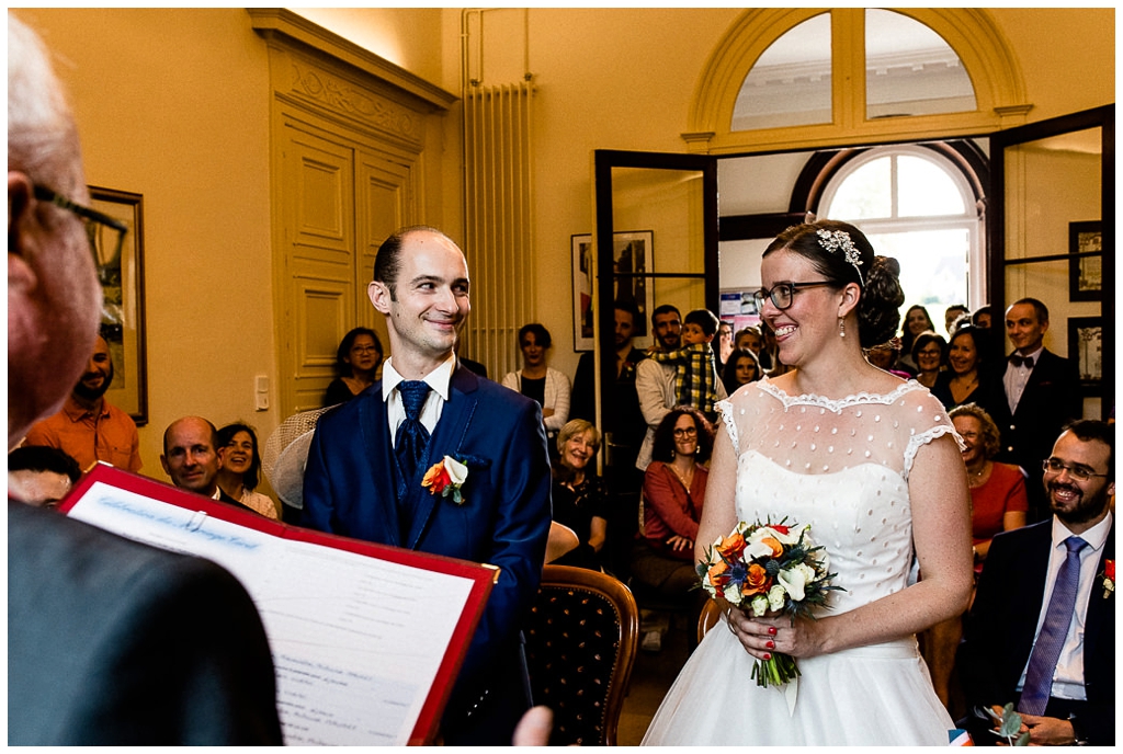 cérémonie civile d'un mariage d'automne en normandie, audrey guyon photographe mariage manche