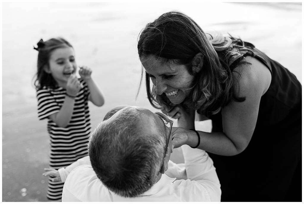 émotions demande en mariage à cabourg, audrey guyon photographe famille calvados normandie